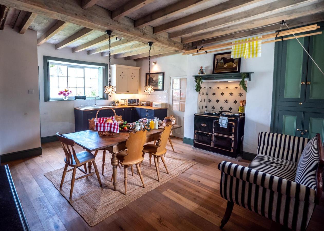 Country Cottage With Spa, Catering, Gardens, Nature Reserve Walks - Free Parking, Self Checkin Сканторп Экстерьер фото
