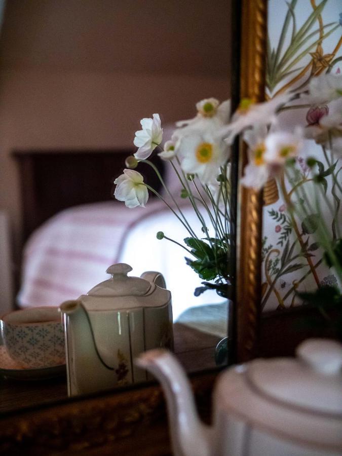 Country Cottage With Spa, Catering, Gardens, Nature Reserve Walks - Free Parking, Self Checkin Сканторп Экстерьер фото