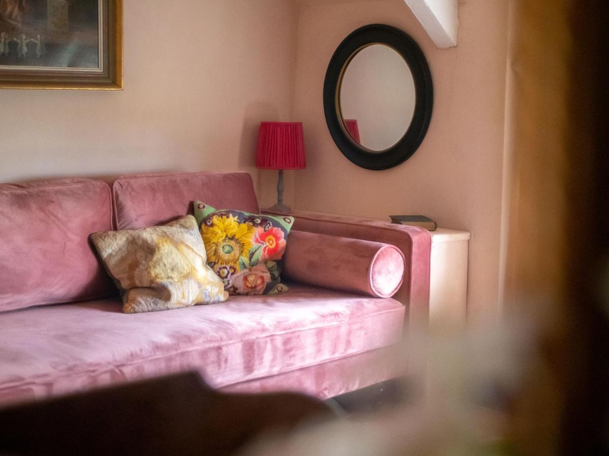 Country Cottage With Spa, Catering, Gardens, Nature Reserve Walks - Free Parking, Self Checkin Сканторп Экстерьер фото