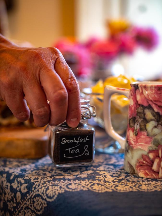 Country Cottage With Spa, Catering, Gardens, Nature Reserve Walks - Free Parking, Self Checkin Сканторп Экстерьер фото